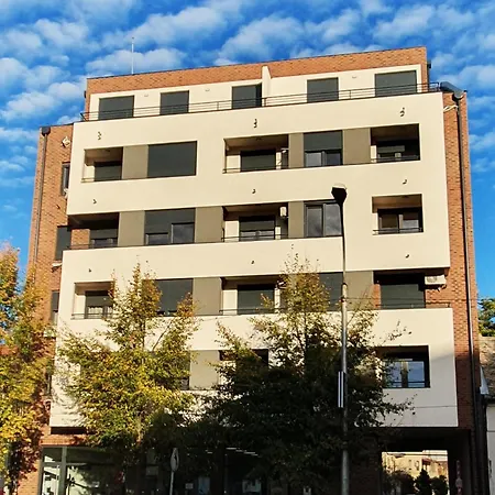 52 - Besplatan Privatni Parking נובי סאד