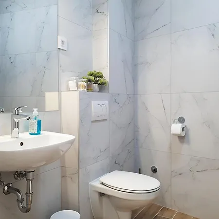 52 - Besplatan Privatni Parking *